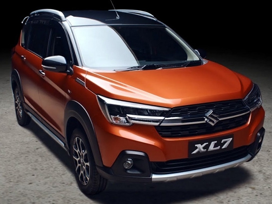 SUV 7 chỗ Suzuki XL7 vẫn 